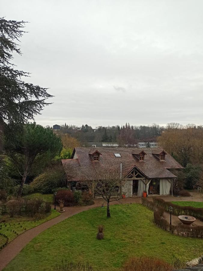 Le Poudrier Hotell Limoges Exteriör bild