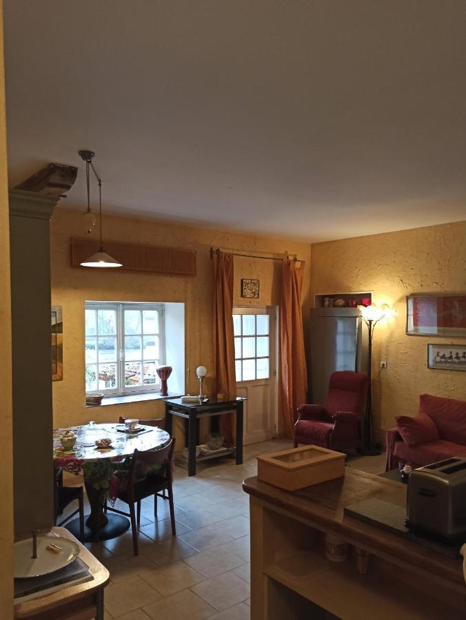 Le Poudrier Hotell Limoges Exteriör bild