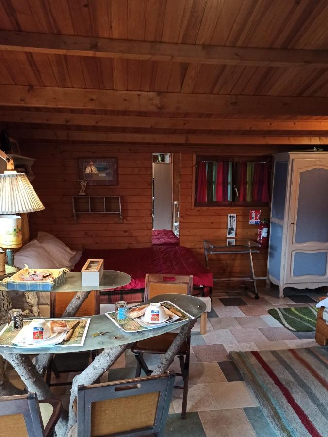 Le Poudrier Hotell Limoges Exteriör bild